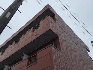 アルムコーポ1号館（熊谷市新堀）の物件外観写真
